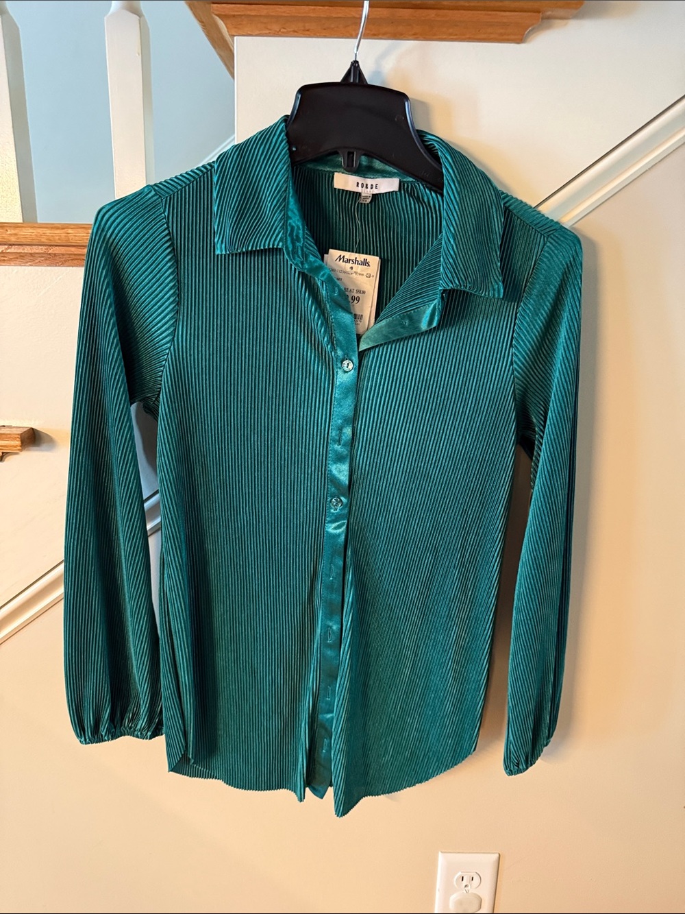 Ro & De Teal Ribbed Button-Front Blouse